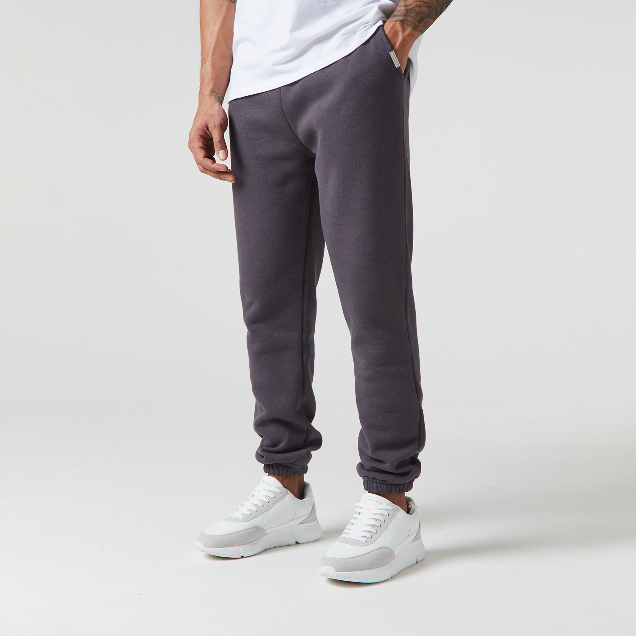 Relaxed Fit Cuffed Jogger Dark Grey