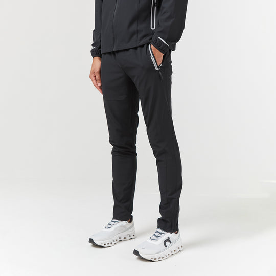 Men's  Black Tech Pocket Training Pant  Closure London  Front View