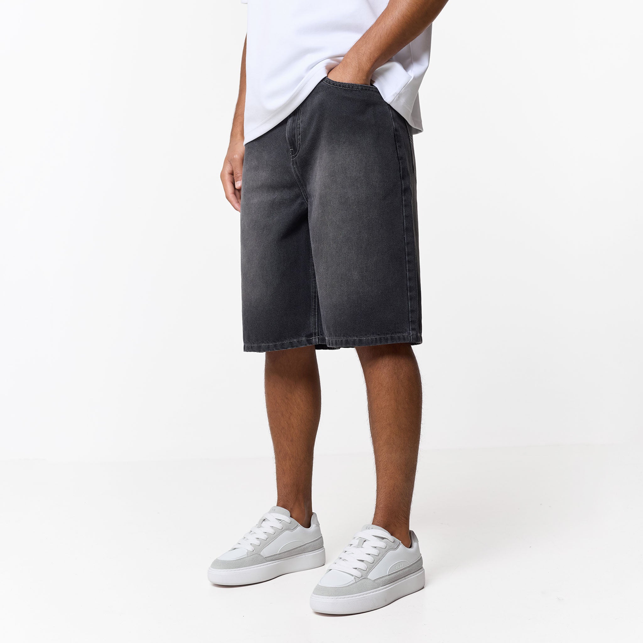 Short en jean Skinny Low - Gris foncé - FEMME | H&M FR Short en jean Skinny Low - Gris foncé - FEMME | H&M FR