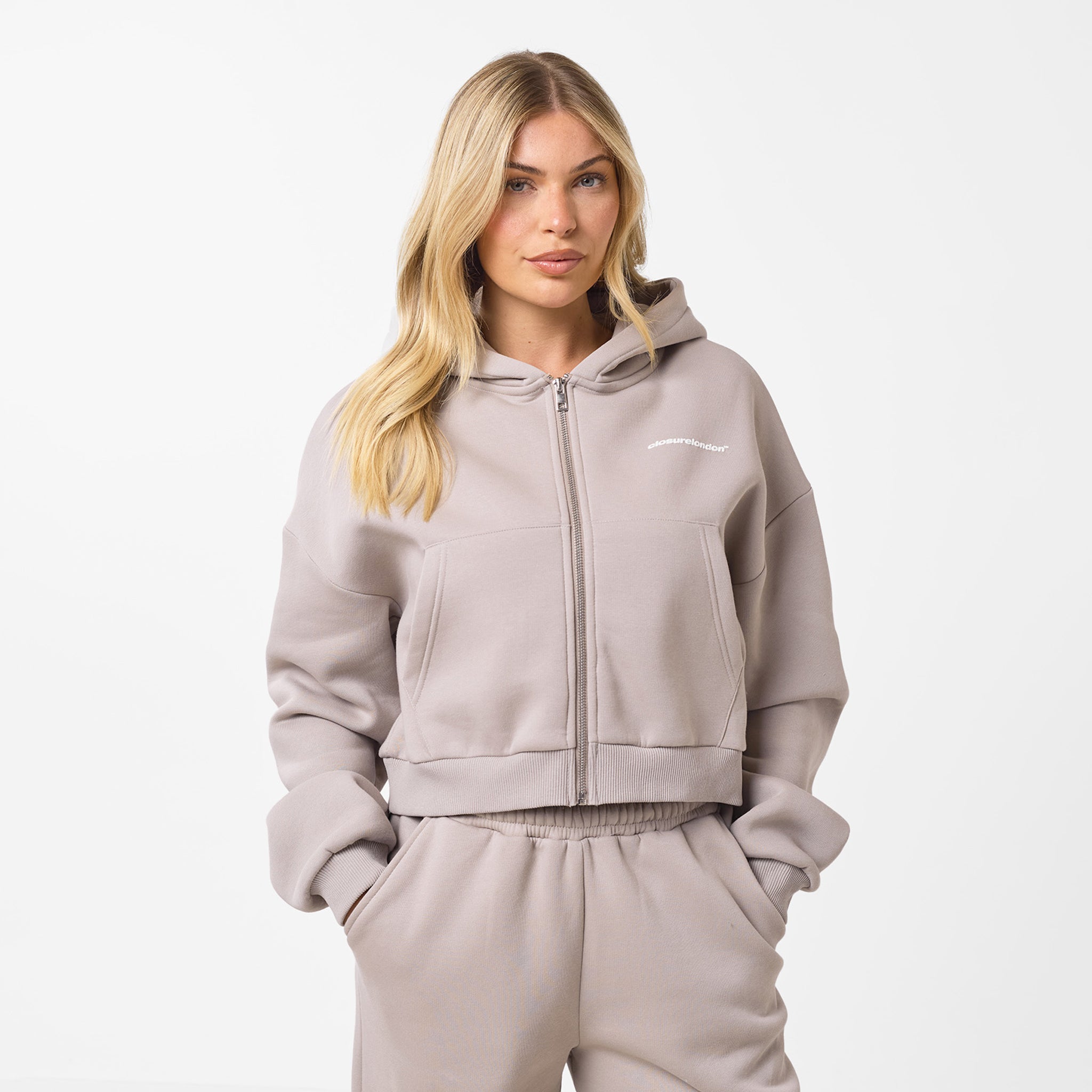 Stacked Crop Tracksuit Taupe – Closure London