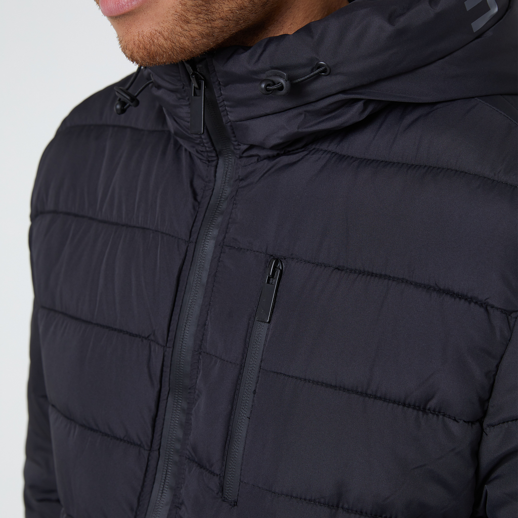 Zipped chest pocket on mens puffer jacket in black